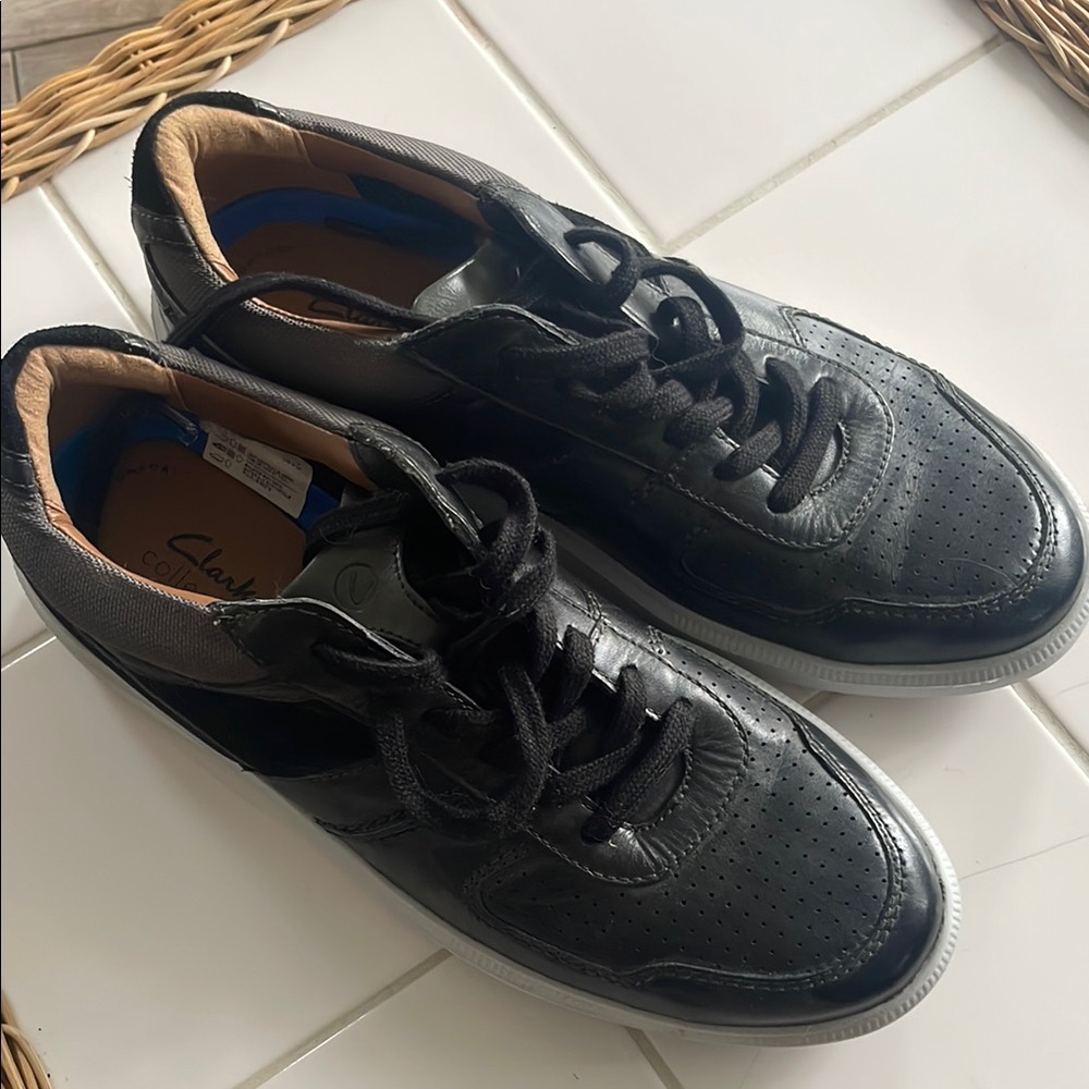 Clarks Men's Black Perforated Sneakers